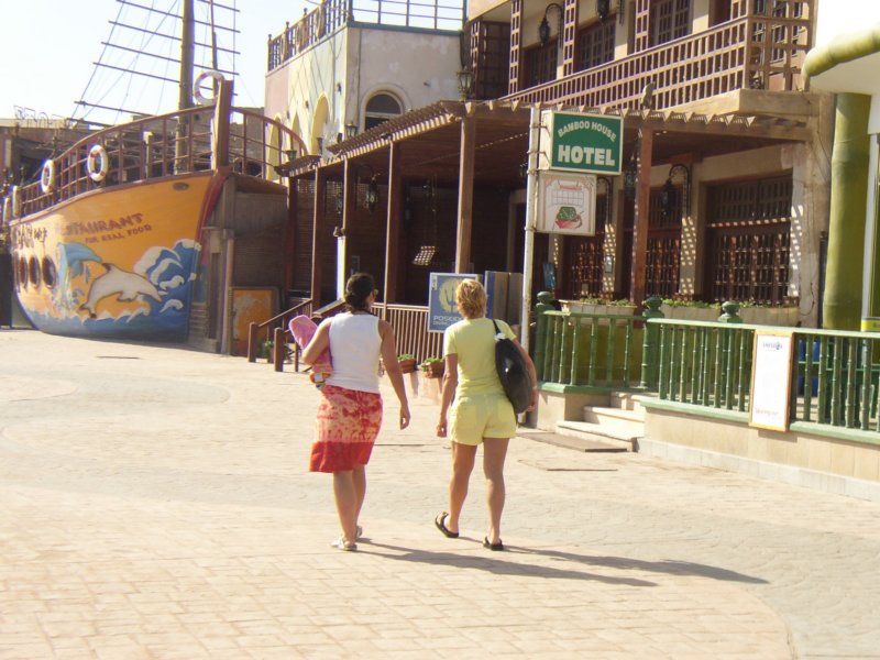 dahab1.jpg